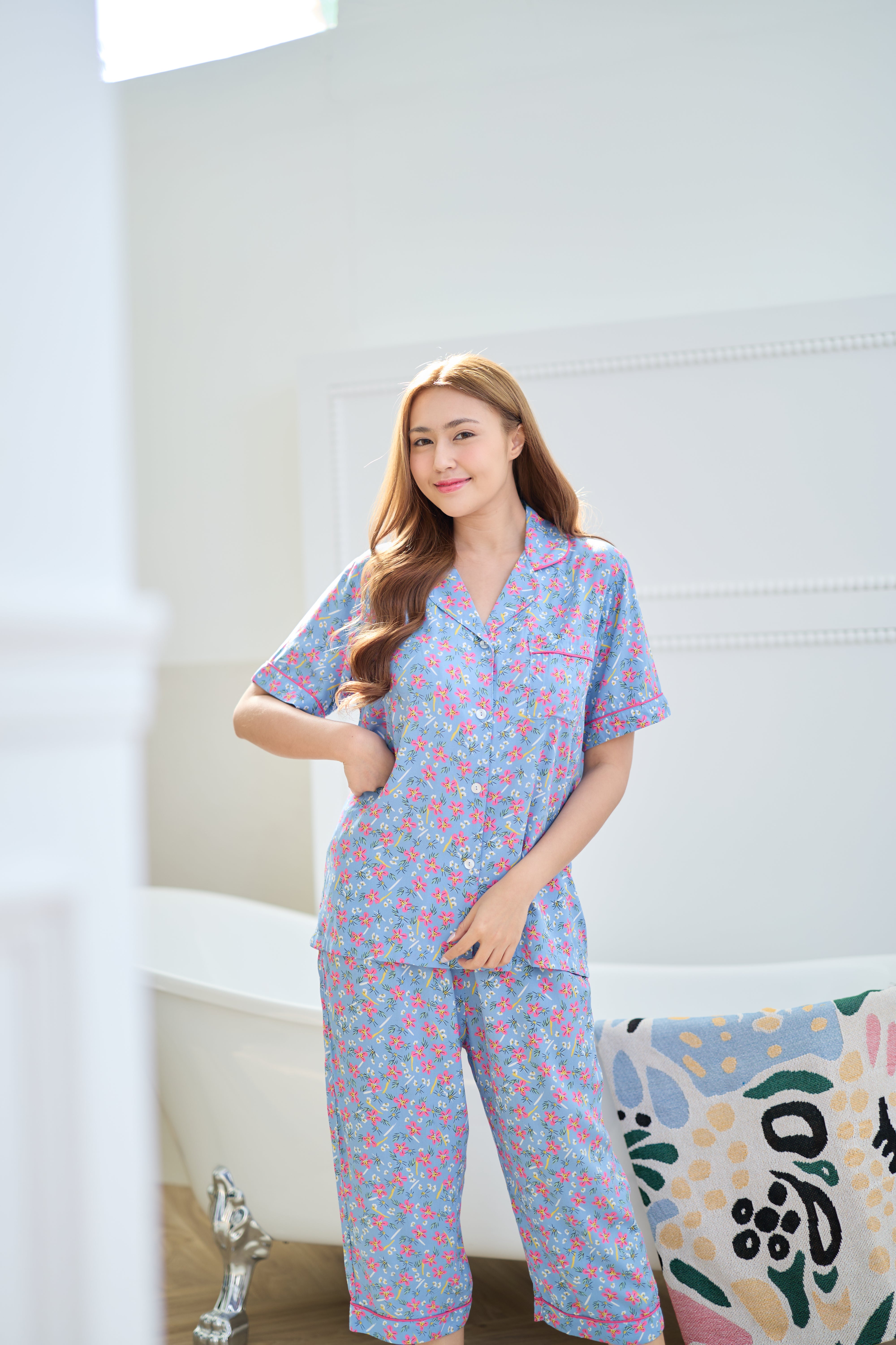 G&G - Pajama Set, Short-Sleeve Notched-Collar Shirt & Cropped Pants (3/4 length), Rayon, Floral Curtain Print, EN3R017, Baby Blue - OCC LIFE