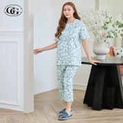 G&G - Pajama Set Short-Sleeve Crew Neck Shirt and Three-Quarter Pants Cotton Floral Print EN3C004 Green (GR) - OCC LIFE