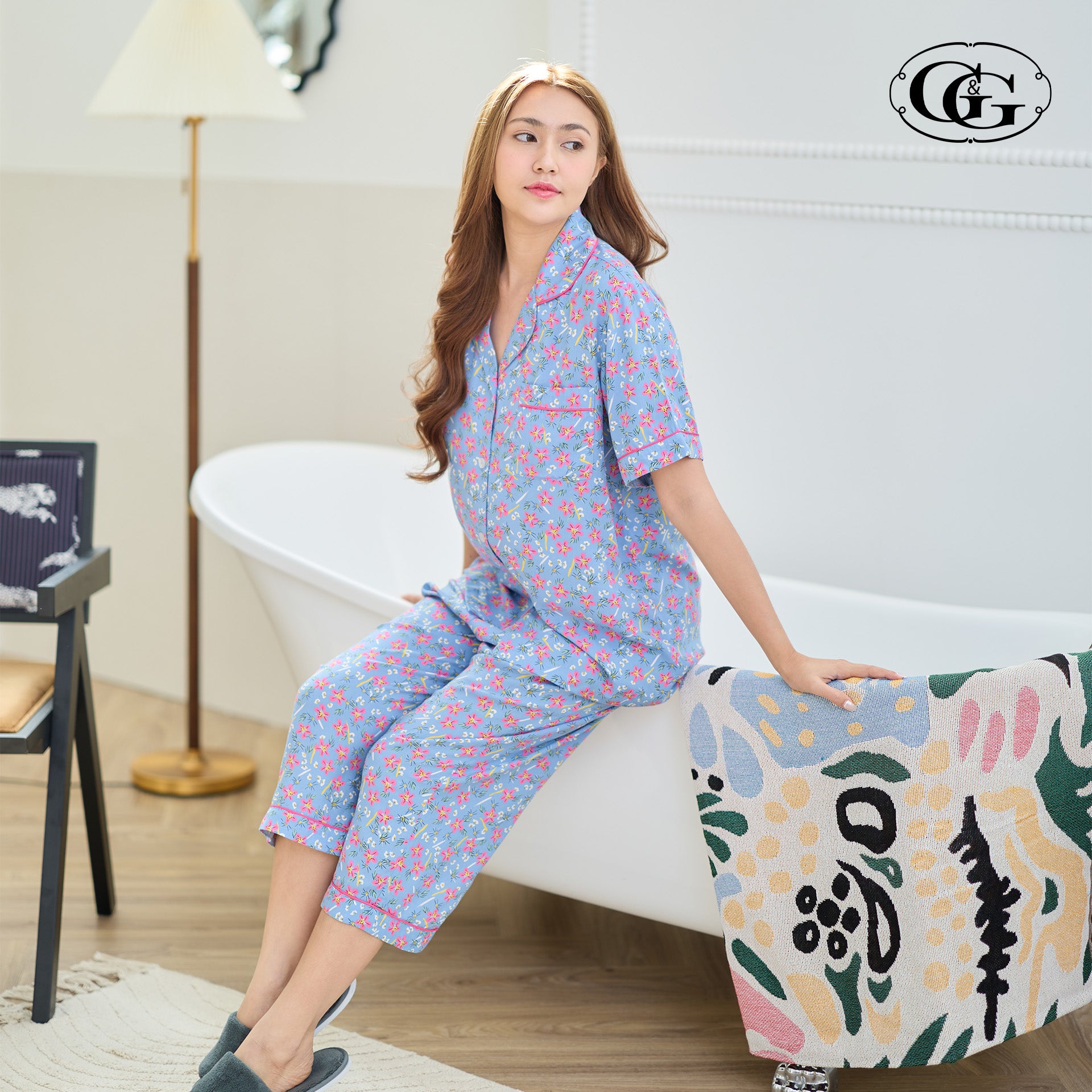 G&G - Pajama Set, Short-Sleeve Notched-Collar Shirt & Cropped Pants (3/4 length), Rayon, Floral Curtain Print, EN3R017, Baby Blue - OCC LIFE